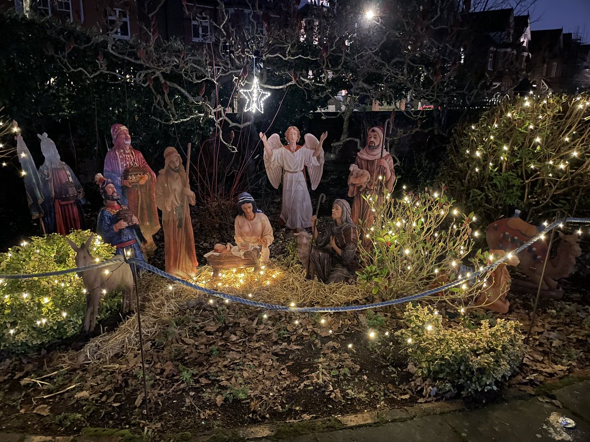 St Barnabas Church, Dulwich (@stbdulwich) on Twitter photo What a joyful afternoon hearing the Christmas story and singing ‘Carols at the Crib’ in Dulwich Village - followed by refreshments and sparklers at St B! <a href="/DulwichVillage_/">This is Dulwich Village</a> <a href="/SouthwarkCofE/">Southwark Diocese</a> What a joyful afternoon hearing the Christmas story and singing ‘Carols at the Crib’ in Dulwich Village - followed by refreshments and sparklers at St B! <a href="/DulwichVillage_/">This is Dulwich Village</a> <a href="/SouthwarkCofE/">Southwark Diocese</a>