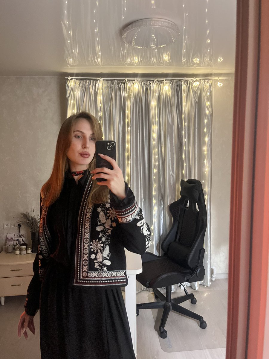 кінцева tweet media