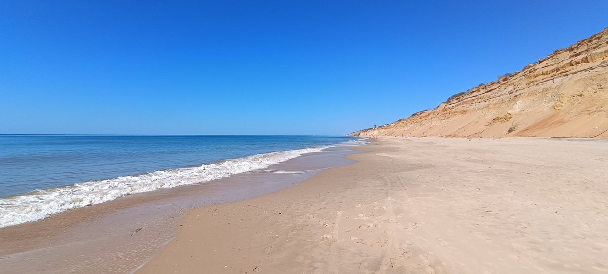 #Mi2024RTVE Los años serán buenos o no tanto, pero siempre quedará tiempo para un paseo, en ese lugar al que soñamos volver.
