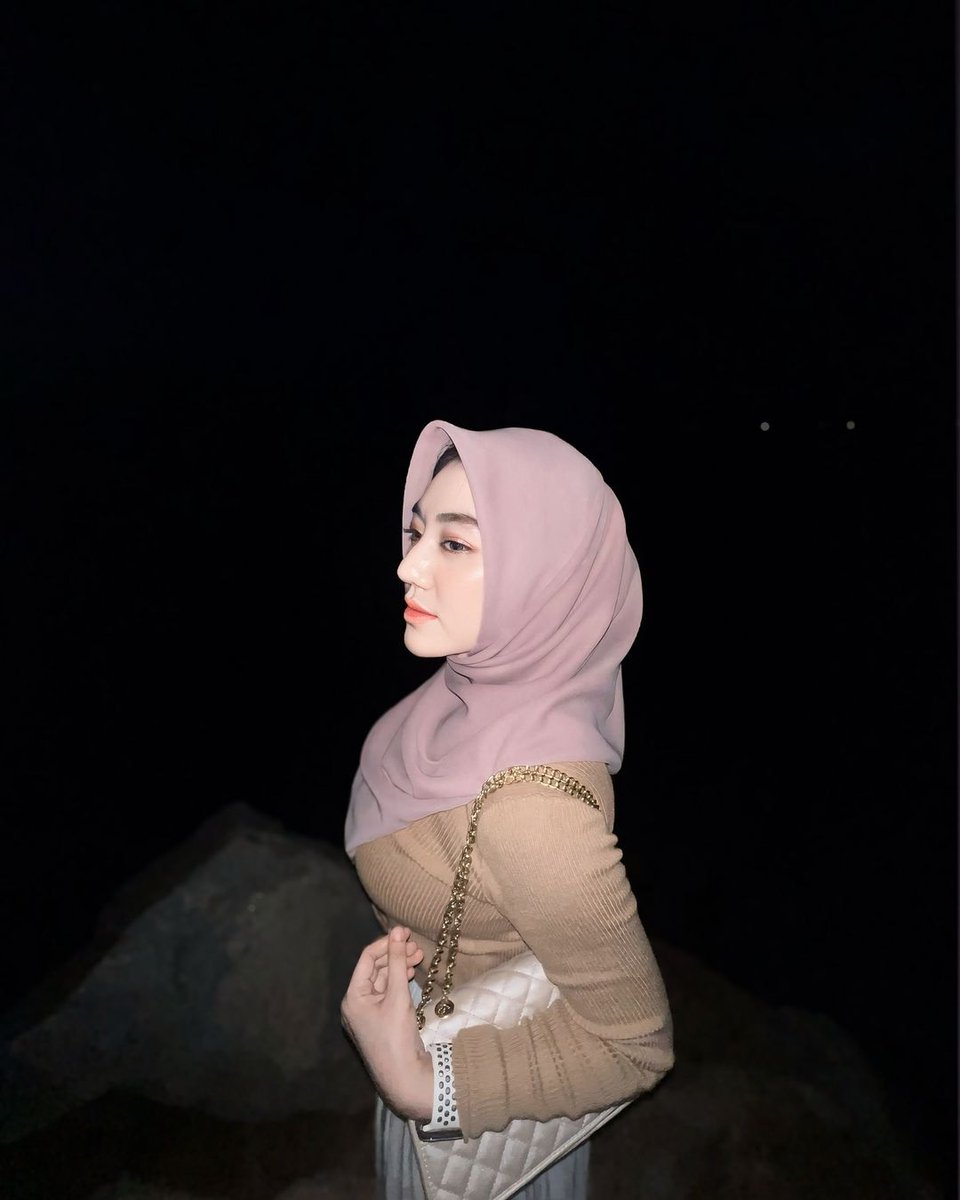 BoDepok24436's tweet photo. Hii cowok sosmed,desah bareng yuk❤️‍🔥💦
Inc/exc🏨

BISA DM / WA CEK DI BIO💋💋

#openbodepok 
#expodepok
#availdepok
#bodepok
#depokbo https://t.co/nsFa6qFma4