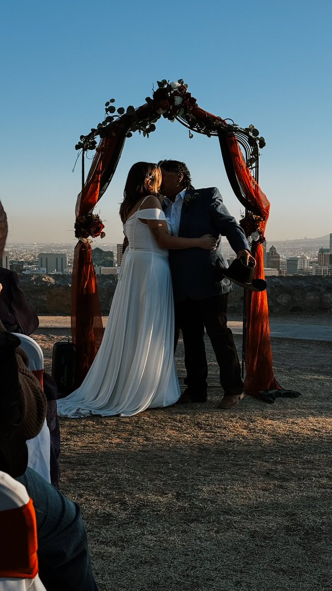 btex99_'s tweet photo. WE’RE MARRIED YALL 🤠 12/21/2024 https://t.co/gsSBEgom1S