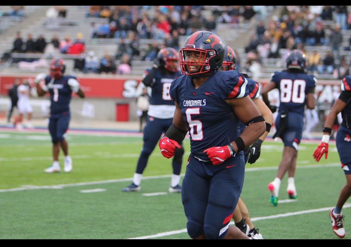AP All-America 1st-Team (2023)
AFCA All-America 1st-Team (2023)
Don Hansen All-American 1st-Team (2024)
AFCA All-America 2nd-Team (2024)
2x NCAA DII CCA All-Super Region 3 (2024, 2023)
GLIAC Defensive Back of the Year (2024)
3x All GLIAC (2022-2024)
Forever thankful ✌🏽