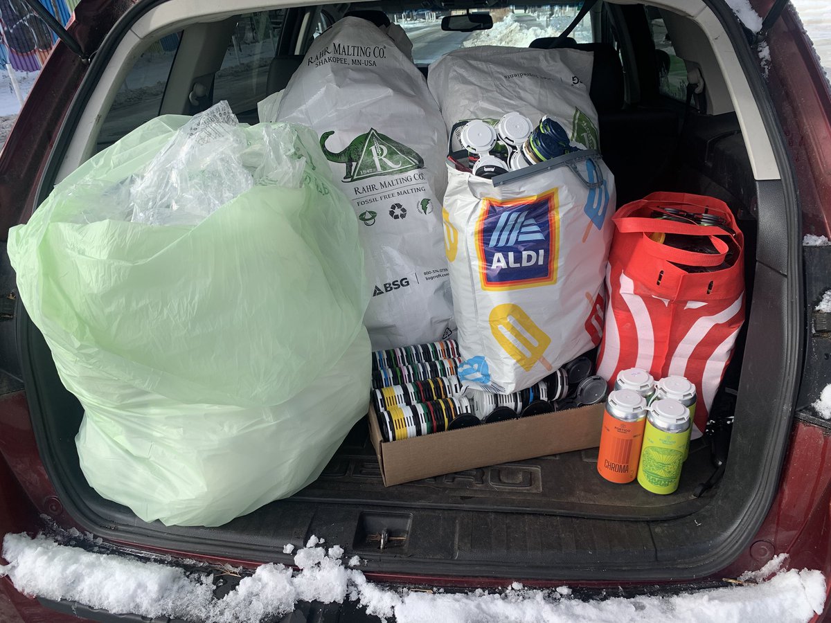 Ecofriendly Beer Drinker (@ecofriendlybeer) on Twitter photo #Recycling Santa slid down the chimney at <a href="/PorticoBrewing/">Portico Brewing Co.</a> and loaded up his sleigh with grain bags, stretch wrap and can carriers so they wouldn’t get coal in their stockings. The little elves at <a href="/_GreenLabs/">GreenLabs Recycling</a> will make sure they get to a plastics processor and repurposed. #Recycling Santa slid down the chimney at <a href="/PorticoBrewing/">Portico Brewing Co.</a> and loaded up his sleigh with grain bags, stretch wrap and can carriers so they wouldn’t get coal in their stockings. The little elves at <a href="/_GreenLabs/">GreenLabs Recycling</a> will make sure they get to a plastics processor and repurposed.