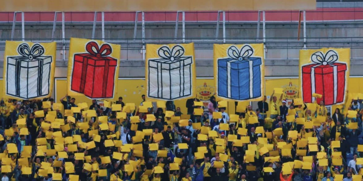 tifostyle's tweet photo. Y siempre serás, el regalo de mi vida. 

UD Las Palmas - RCD Espanyol 22.12.24 https://t.co/O2vPs0K6Ar