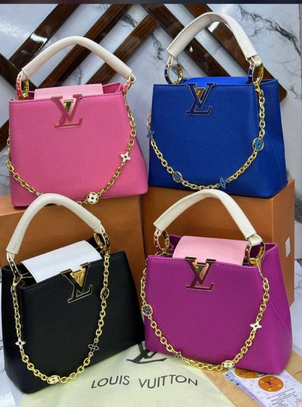 Ruqqoyah77's tweet image. 40,000 naira