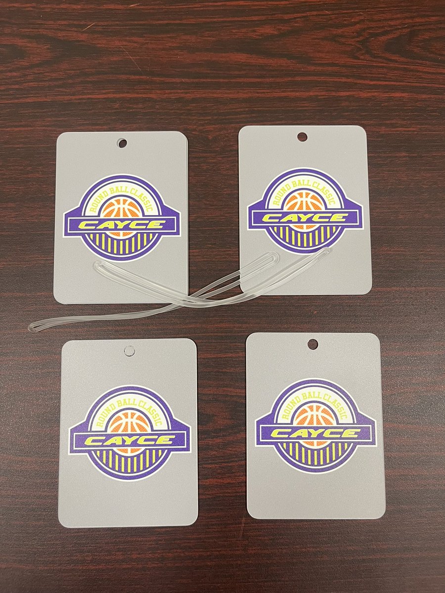 Every coach that has participated in the Roundball Classic receives a gift from the tournament director 💪🏿
This year: Nike Duffle Bags, Dry Eraser coaching board, &amp; Tournament tags for bag 💪🏿🏀 Thanks