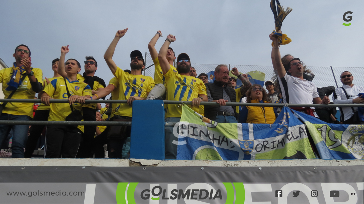 📸RECUERDOS DEL 2⃣0⃣2⃣4⃣ | Invasión de aficionados del <a href="/Orihuela_CF/">Orihuela C.F.</a> a La Constitución de Yecla donde se logró una sufrida victoria 

Los "escorpiones" soñaban y empujaban a su equipo hacia el Play-off #SegundaFederacion