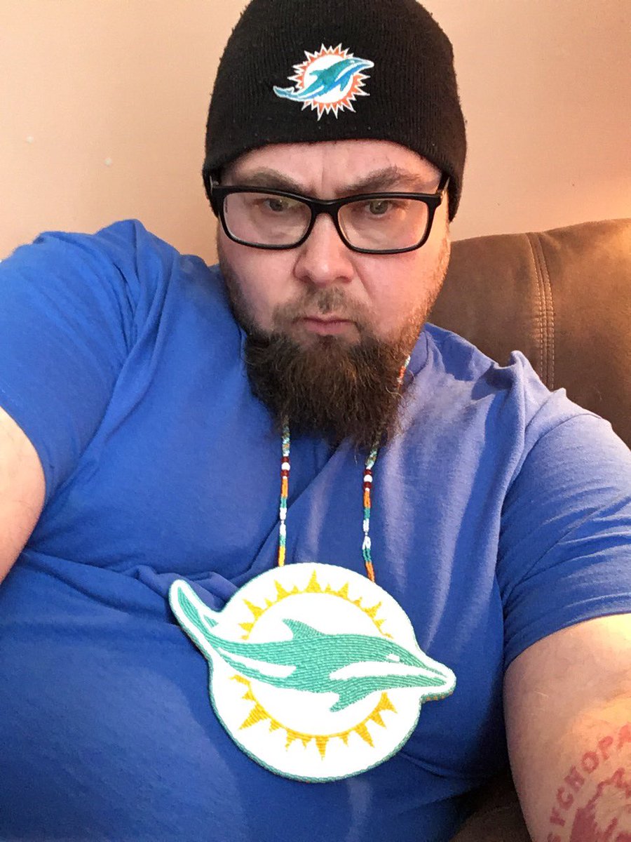 JuggaloDolFan's tweet photo. My new Beaded Dally, #FinsUp https://t.co/zZkzYFa3tq