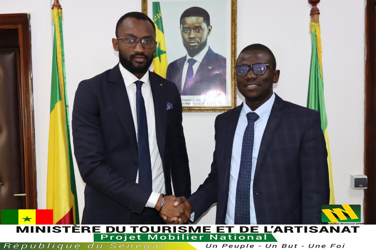 Le Projet du Mobilier National (PMN) et la Société Nationale d'Habitation à Loyer Modéré (SN HLM) ont signé une convention de partenariat ce mardi 24 décembre 2024.
@Min_tourism_art 
<a href="/MobilierProjet/">Projet Mobilier National</a> 
<a href="/PR_Diomaye/">Bassirou Diomaye Faye</a> 
<a href="/SonkoOfficiel/">Ousmane Sonko</a> 
<a href="/M_DIAO221/">Mountaga DIAO</a> 
<a href="/CitizenLYsn/">Ousseynou LY</a> 
<a href="/IbrahimaTall_SN/">Ibrahima TALL</a>