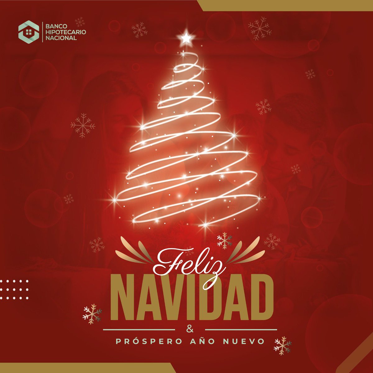 Que la paz, el amor, la esperanza y la felicidad permanezca en sus hogares y en su corazón por toda la vida. Feliz Navidad y Próspero Año Nuevo.🎄❤️#bhn #navidad #bancohipotecarionacional #conpasofirme