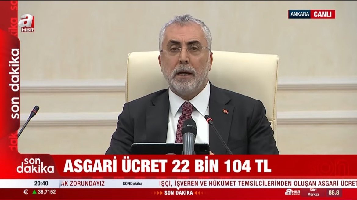 Yatağa aç giren çocukların ahı üzerinizde olsun. 
#AsgariÜcretAçıklanıyor