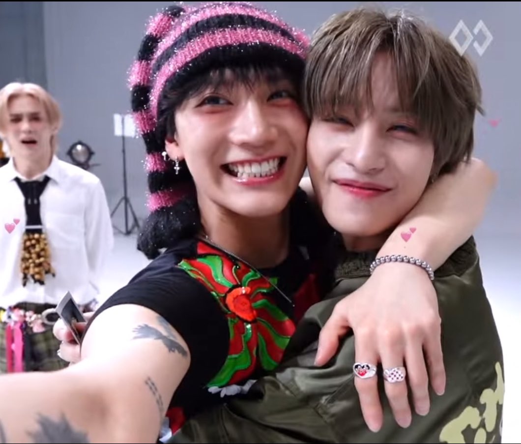 Tenyang moments of 2024 🐑🐱❤️