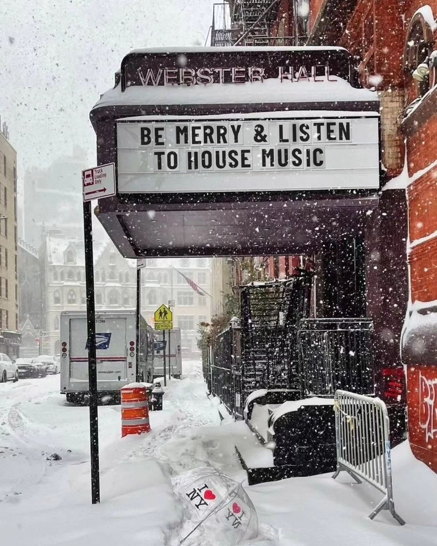 Happy Holidays Everyone!

#StrictlyRhythm