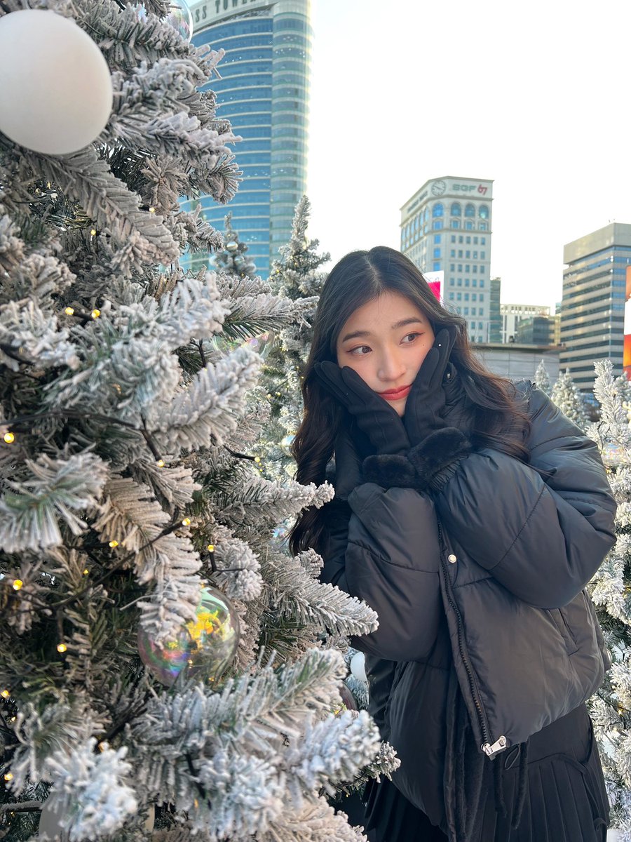 ayaorapan's tweet photo. Merry Christmas 🎄🐰🍒🤶🏻✨
#ayaorapan https://t.co/dd60ZRY5RI