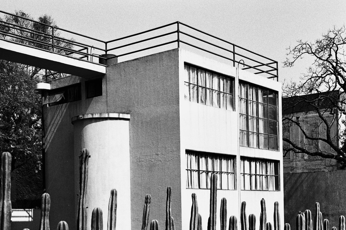 _______nyj's tweet image. Casa Estudio Diego Rivera y Frida Kahlo (1932) / Juan O’Gorman

Invierno, 2023. 

#arquitectura #35mm #visualjournal