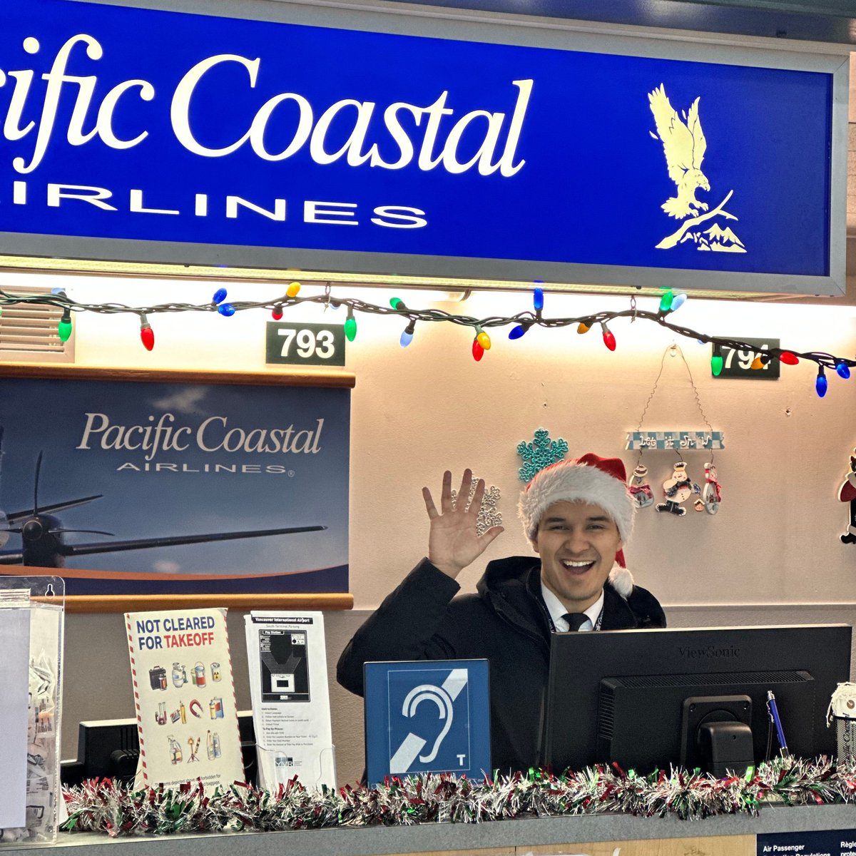 PacificCoastal's tweet photo. From all of us at Pacific Coastal Airlines, we wish you a joyous Christmas and a wonderful holiday season! 🎄
As a gentle reminder, we have prepared a few useful travel tips for you for this holiday season: https://t.co/LBd9mJdqo1 💙✈️
#FlyPCA #HolidaySeason https://t.co/X3RS8aOpgX