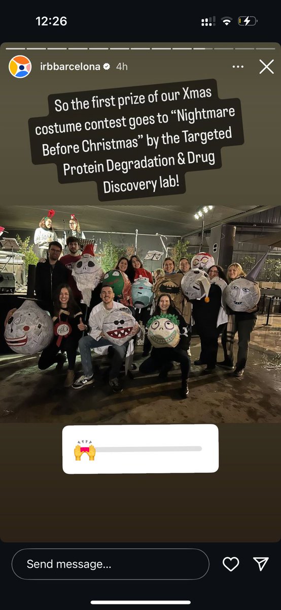 Cris Mayor-Ruiz (@crismayorruiz) on Twitter photo Our lab wishes you all a Merry Christmas!
We finish the scientific year at the <a href="/IRBBarcelona/">IRB Barcelona</a>
Christmas party with the best costume ever!! 🤣 Our lab wishes you all a Merry Christmas!
We finish the scientific year at the <a href="/IRBBarcelona/">IRB Barcelona</a>
Christmas party with the best costume ever!! 🤣