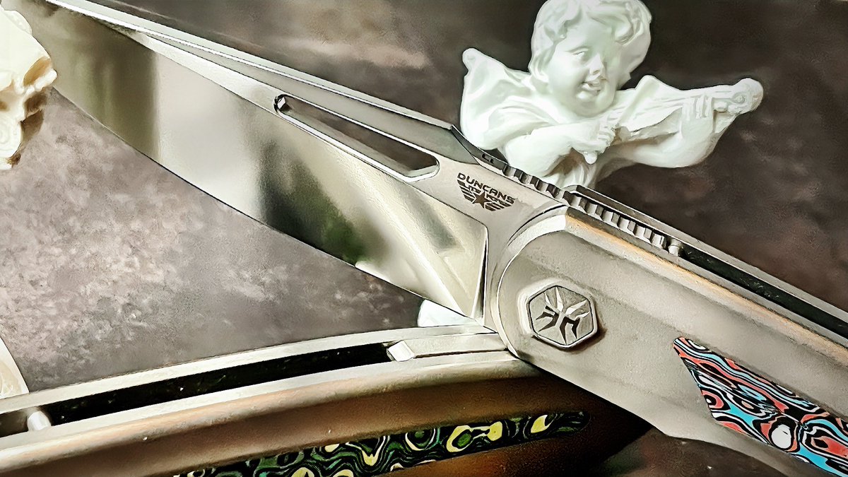 DuncansGuns's tweet photo. The EliteForge Celestium exceeds what a knife is known for, while doing exactly what a knife is known for exceedingly well.

~ 𝕬𝖑𝖎𝖘𝖙𝖆𝖎𝖗 𝕮𝖗𝖔𝖒𝖜𝖊𝖑𝖑 [Lead Product Designer] 
Duncans Gunmakers Ltd https://t.co/JLvzBVZPro