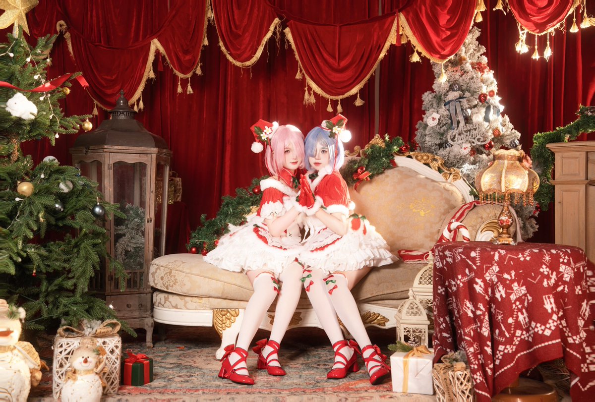 teateaseve's tweet photo. Merry Christmas https://t.co/vQF6x5GF8Q
