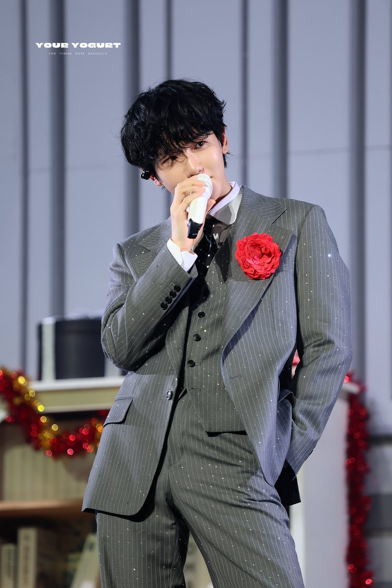 این عکس تبدیل به عکس مورد علاقه‌م از بکهیون شده😌🥂

<a href="/weareoneEXO/">EXO</a> ❁ #EXO