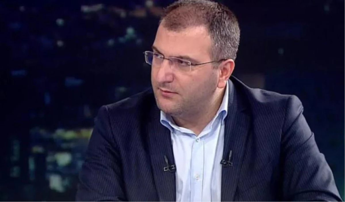 💬 Türkiye Gazetesi yazarı Cem Küçük (<a href="/cemkucuk55/">Cem Küçük</a>):  

▪️ Yapılan zam çok düşük. Toplumdan kesinlikle tepki görür bu.

▪️ İşverenin dediği olmuş. Asgari böyleyse emekli ne yapacak?