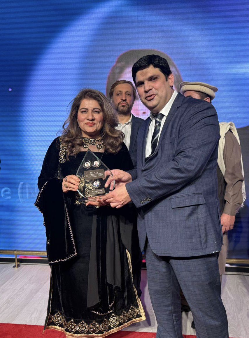 PMLNUKWOMENWING's tweet photo. A successful birthday celebrations in #London, of our beloved visionary leader, #NawazSharif. His leadership inspires us all as we continue his mission of a prosperous and strong Pakistan. 
Wishing him good health and success!
#HappyBirthdayNawazSharif @pmln_org @MaryamNSharif https://t.co/IwqhK0NcHF