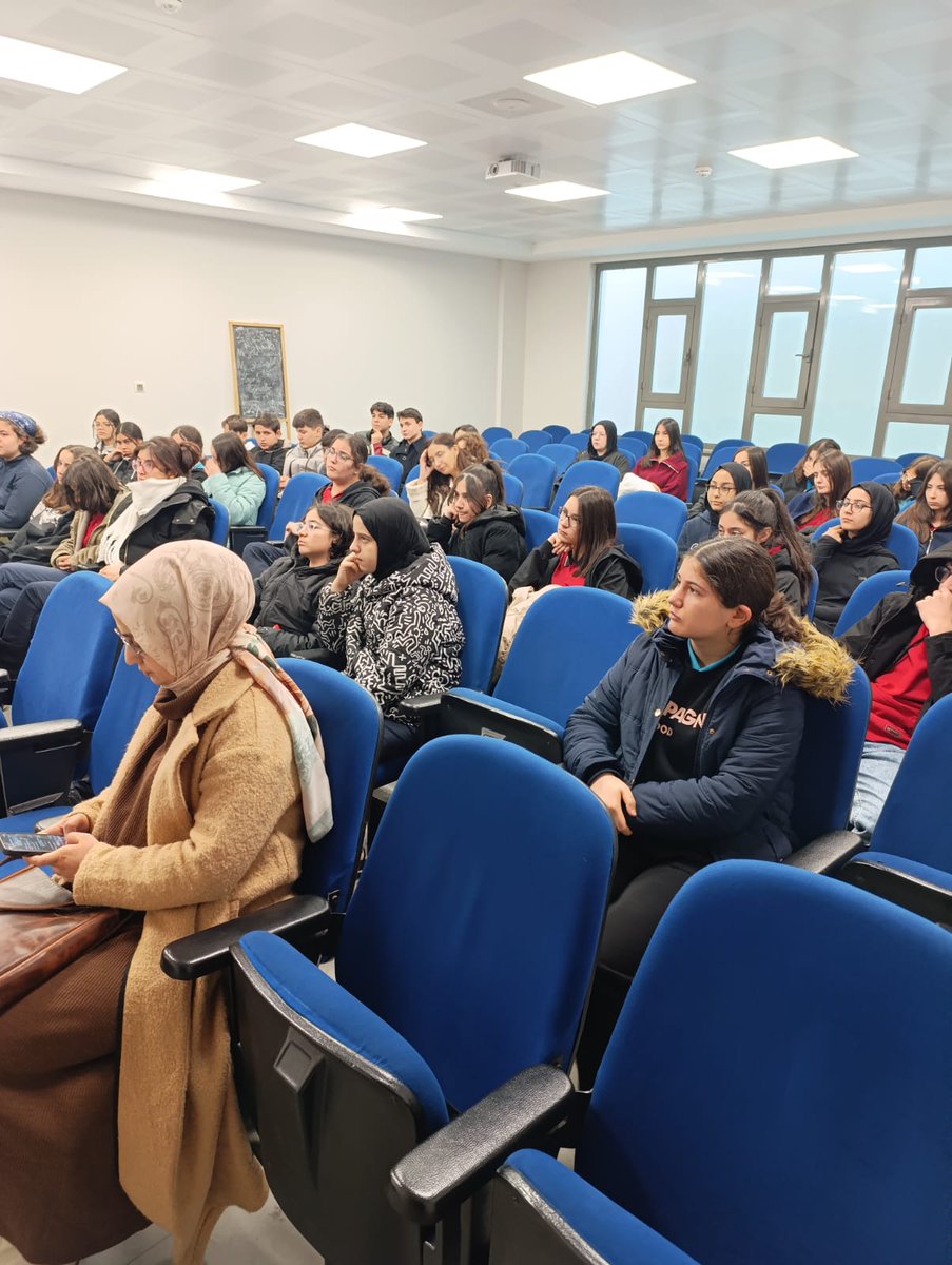 MAREALMUSTAFAK1's tweet photo. Okulumuz 8. sınıflarına yönelik yapılan lise tanıtım gezileri kapsamında Mahmut Sami Ramazanoğlu İmam Hatip Lisesine ziyarette bulunduk. https://t.co/rTkw7IRMRW