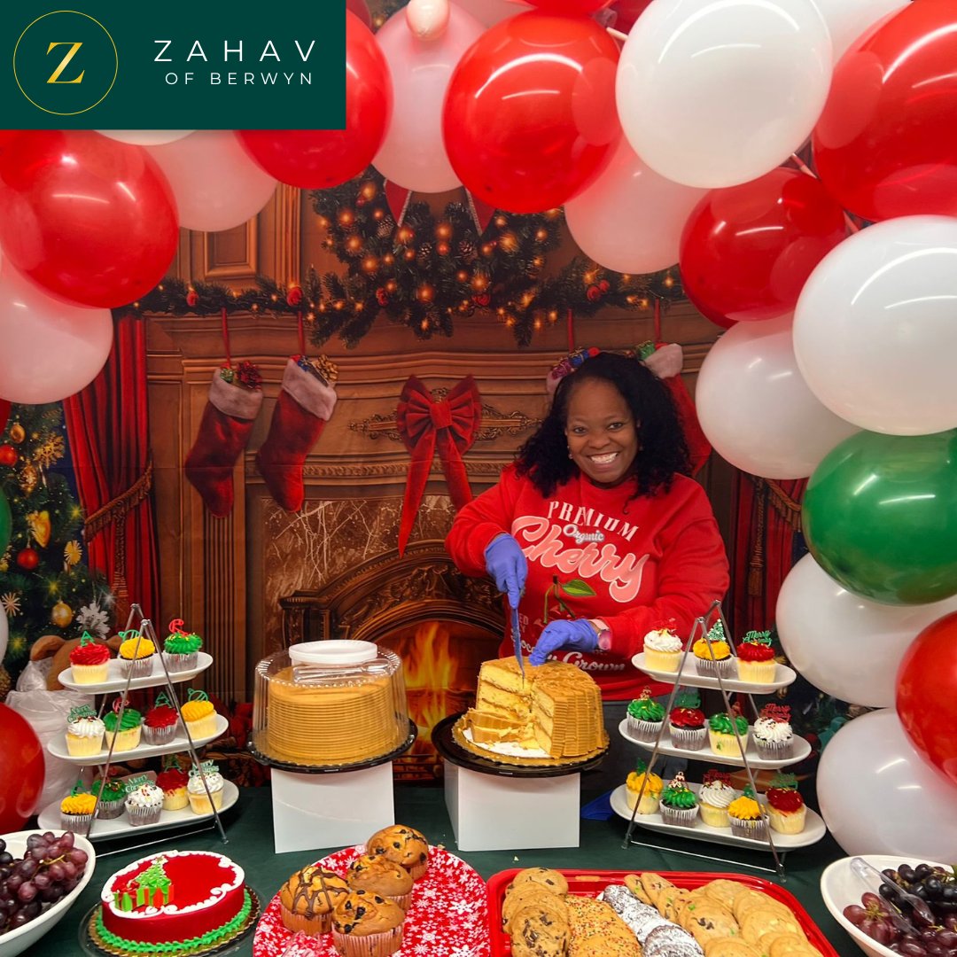 ZahavofBerwyn's tweet photo. 🎄🥂 We had a blast at our staff Christmas party this week, with prizes, dancing, games, and delicious food! From our Zahav of Berwyn family to yours, happy holidays! 🏡💚

#MerryChristmas #ZahavOfBerwyn #BerwynIL #StaffAppreciation https://t.co/Y0033efeG3