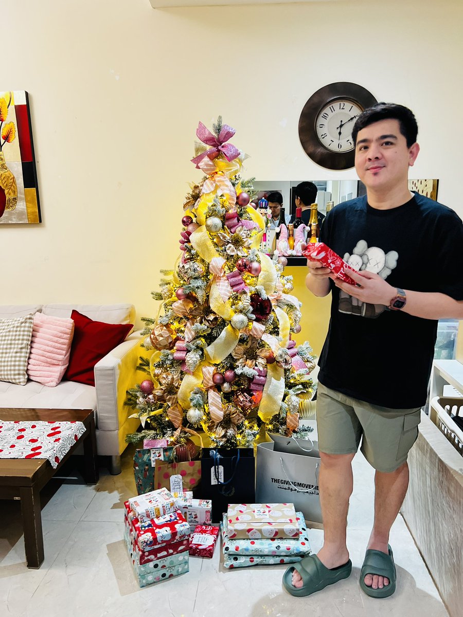 ocerald's tweet image. Blessed Merry Christmas Everyone 🎄🎄