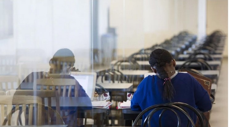 Ils sont beaux, mes jeunes
Isabelle Morin
L’autrice est mère, mamie et professeure de sociologie au cégep.
ledevoir.com/opinion/libre-…?