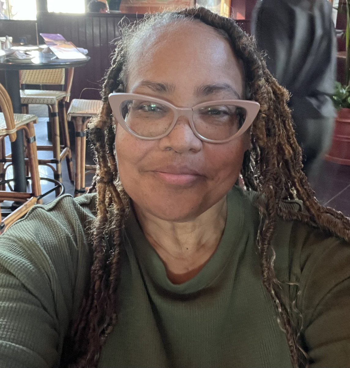 Joyfully Reviewed tweet media