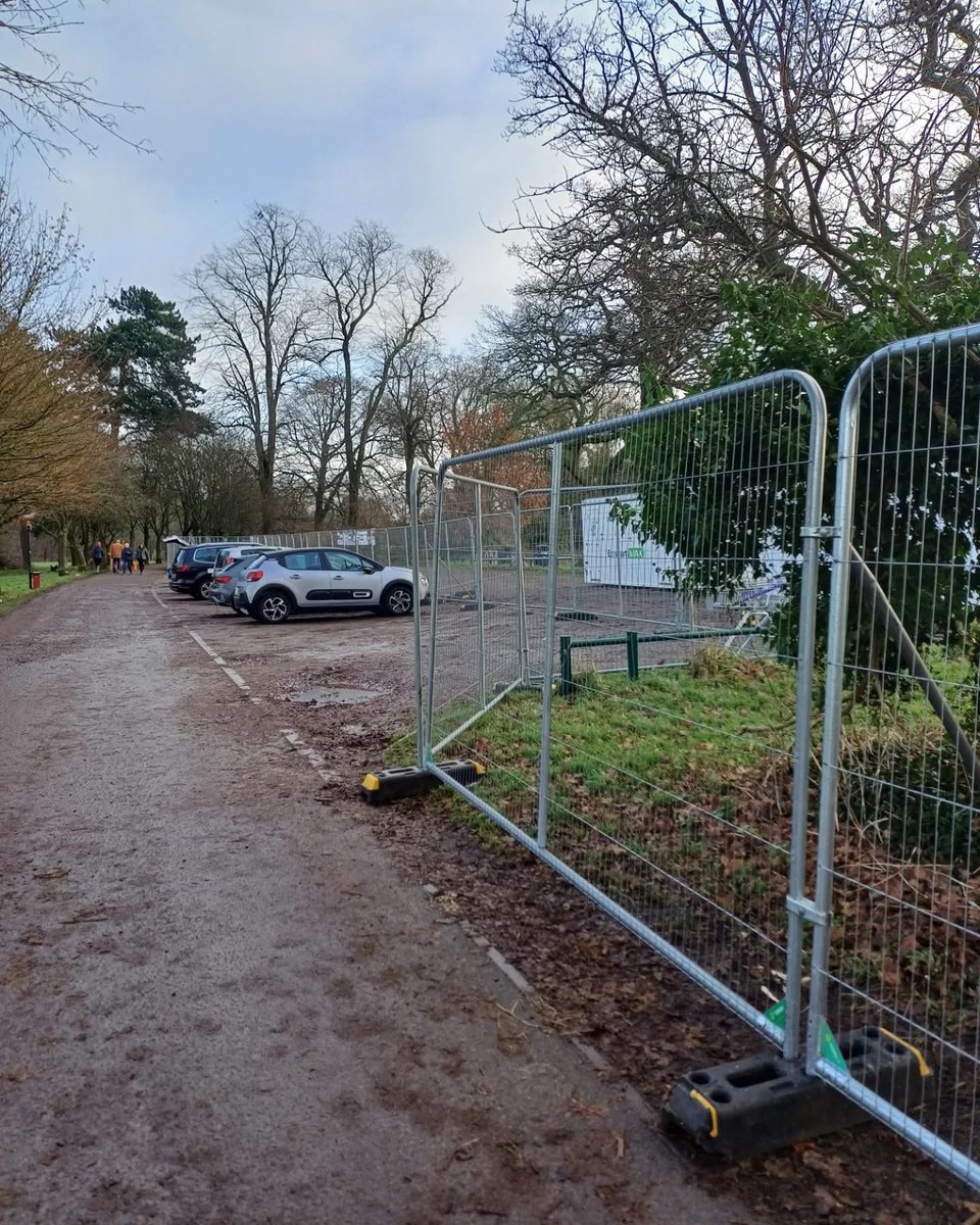 The field nearest the railway line is fenced off for safety reasons. There is one fence panel open near Avenue Rd but if you go through there is no way out the other end. There is limited car parking at the moment.