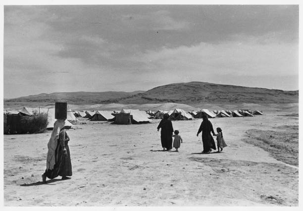 yousefaljboor20's tweet photo. اللاجئين الفلسطينية في #الأردن في 1949 https://t.co/g9tDTZevza