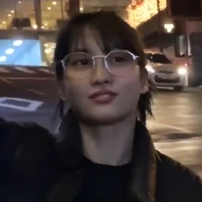 momo pics tweet media