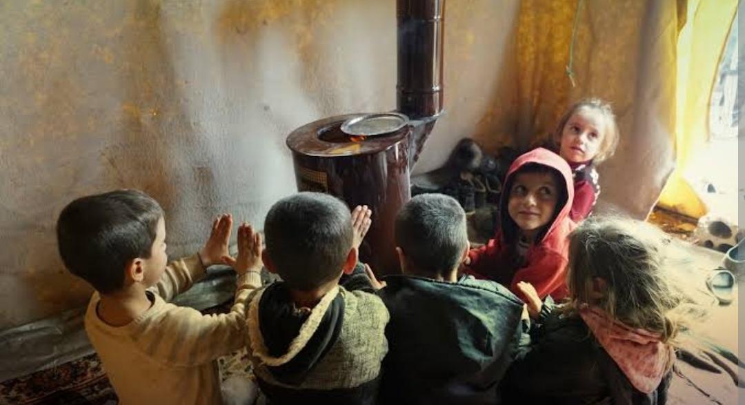 BIRDIRBIR02's tweet photo. Sizin ısınamadıgınız ATEŞ
Bu durumlara sebep olanları YAKACAK #hükümetistifa https://t.co/TFAVROFKQ5