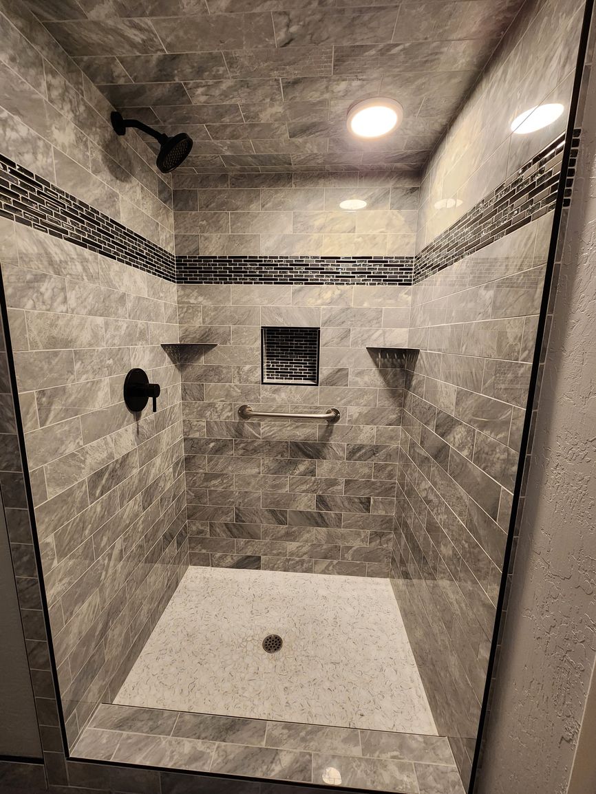 dg_tile89's tweet photo. Say goodbye to barriers with curbless shower installation, offering seamless design and accessibility. Let's discuss how we can improve your bathing experience! #CurblessShowerInstallation
https://t.co/7l3kHUL2qN https://t.co/OLnC9pqhRx