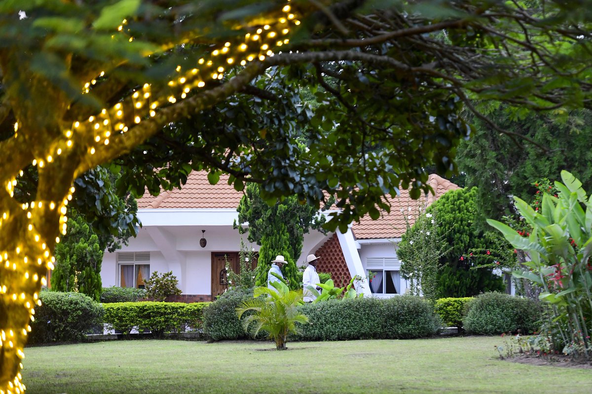 Yoweri K Museveni (@kagutamuseveni) on Twitter photo 