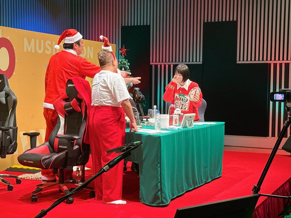 てちVSジャンボサンタのツイスターゲーム （審判あの） #あのANN0