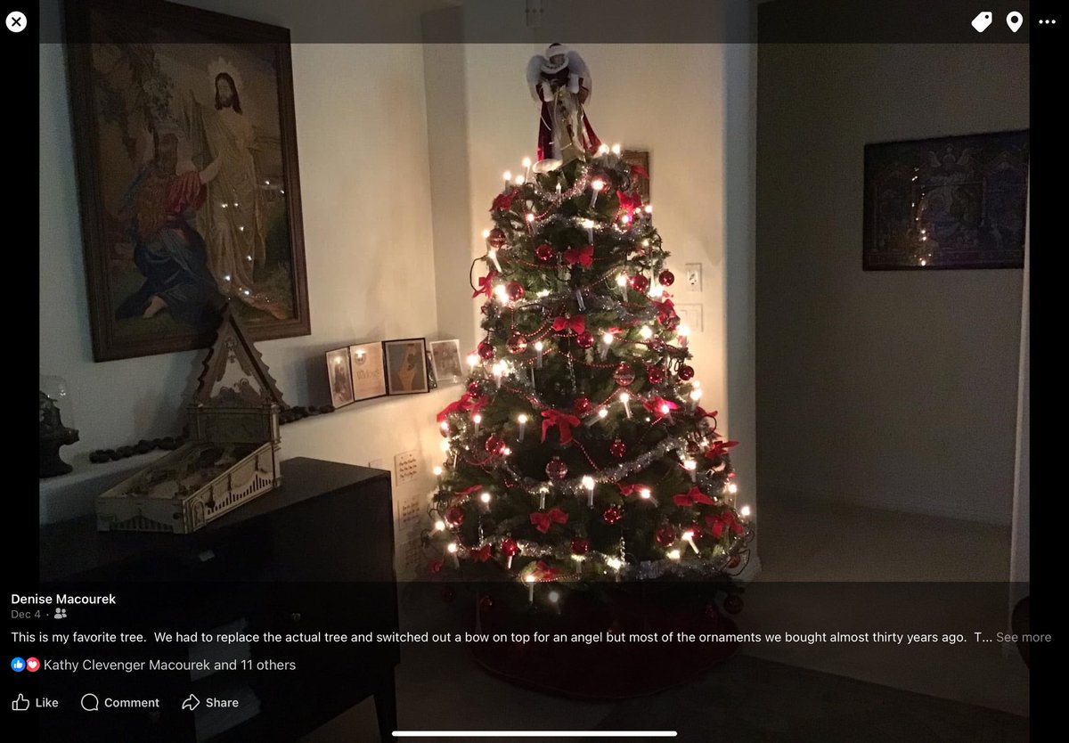 deedeemac13's tweet photo. @tomrollman We have two. One on each floor. https://t.co/2LgKLFo0gs