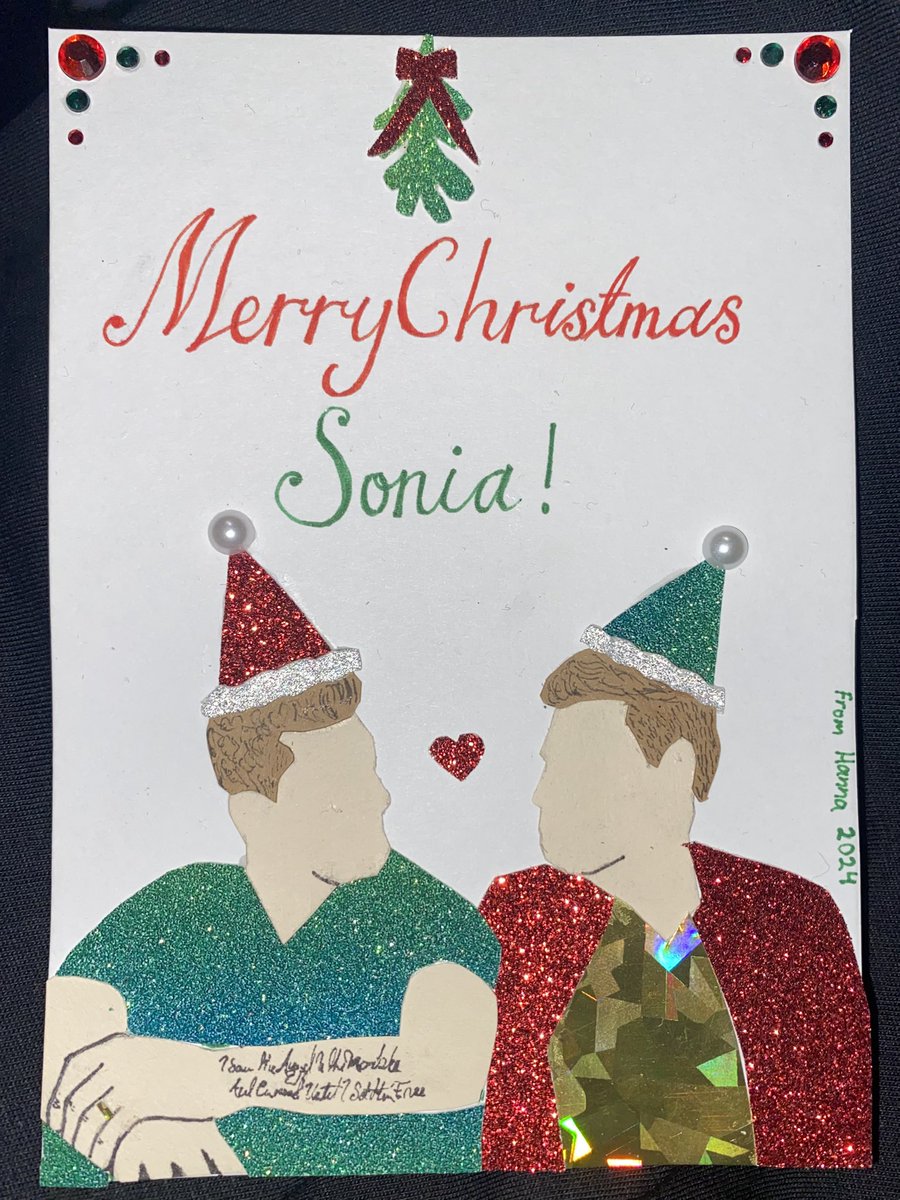 Fandomwrs's tweet photo. Me and my sister had the same idea for each others Christmas cards. Clearly Buck and Tommy occupy our minds every day🥲 https://t.co/mEctMUT0MB