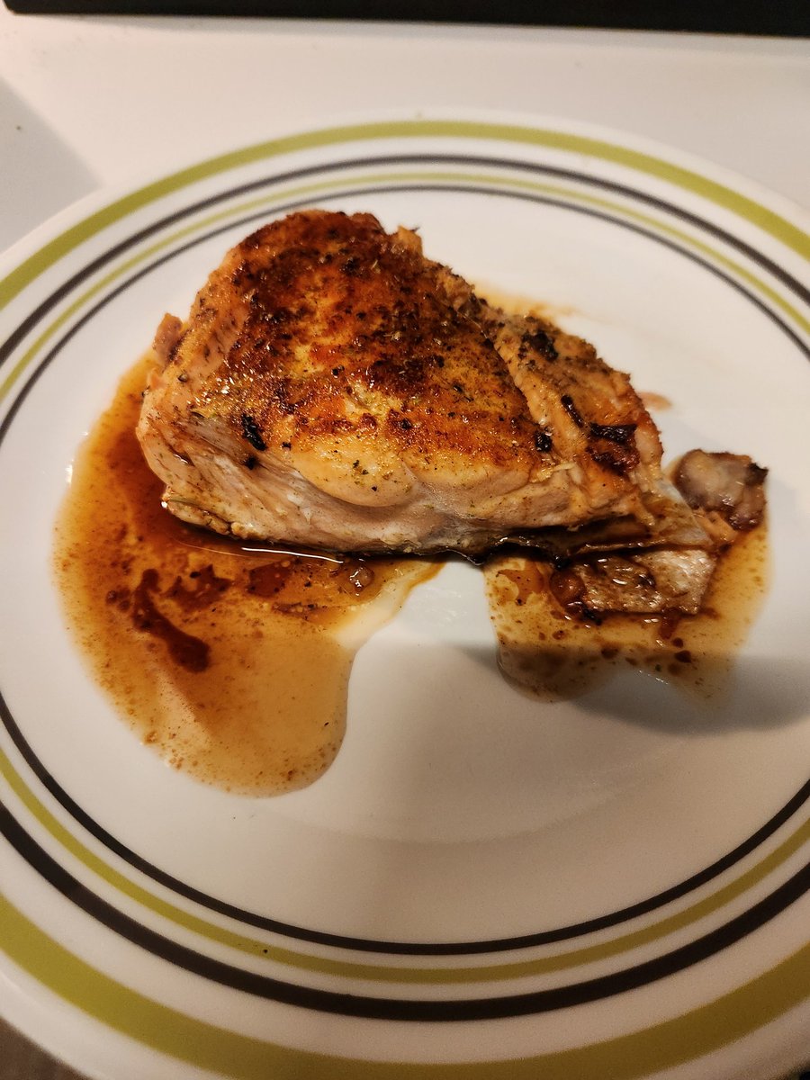 jacupson's tweet image. If you dont already know, i love to cook. And if you ever hang out, you won't leave hungry! 😆 #lamb #salmon #lemonbread, #baguettes ##jakesdrunkkitchen