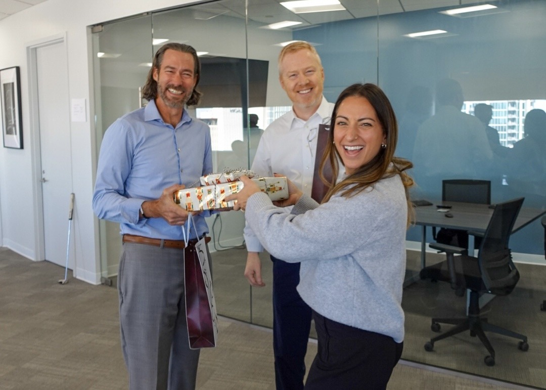 integrumHQ's tweet photo. Happy holidays from Integrum✨
Wishing health, happiness and success to all of our partners in 2025!

A little look back at some quality team moments from our annual holiday party and Secret Santa gift exchange🎅🎁

#Integrum #Holidays #Workday #ERP #EHR https://t.co/82G6VLystb