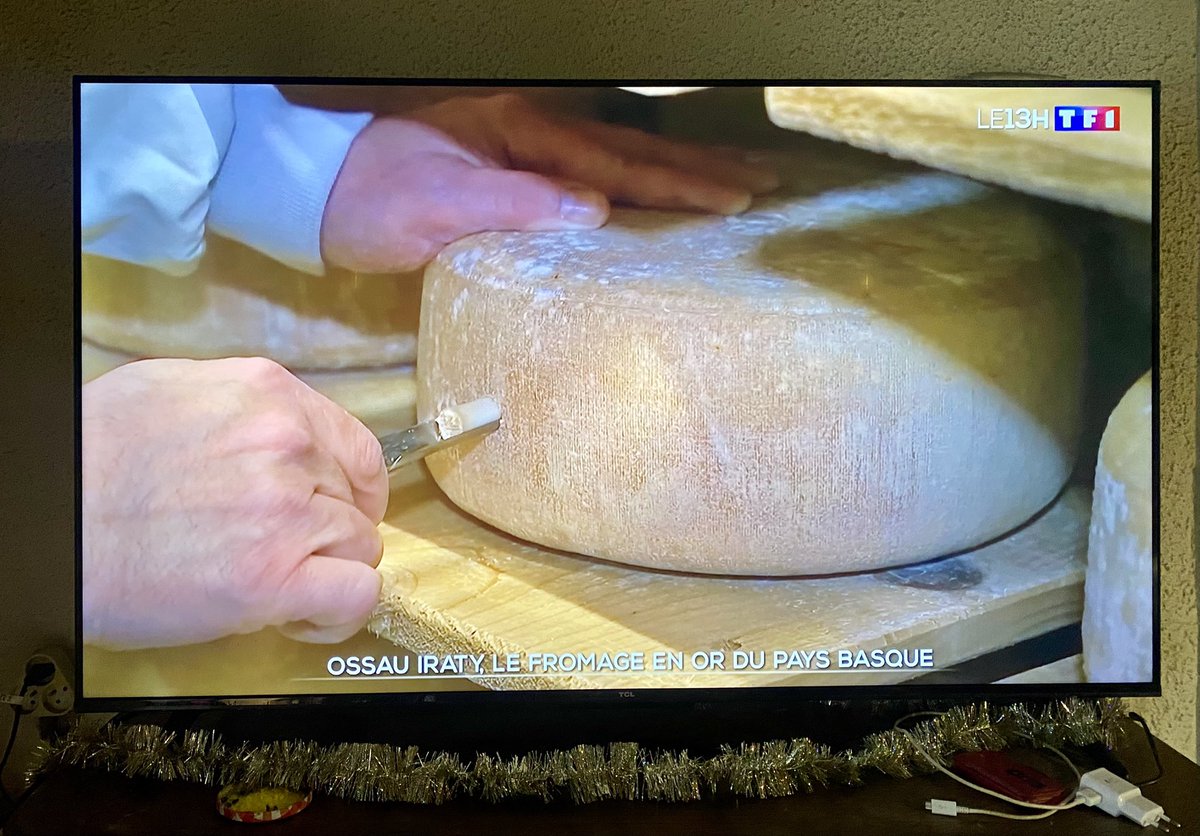 Charles.Cazanave tweet media