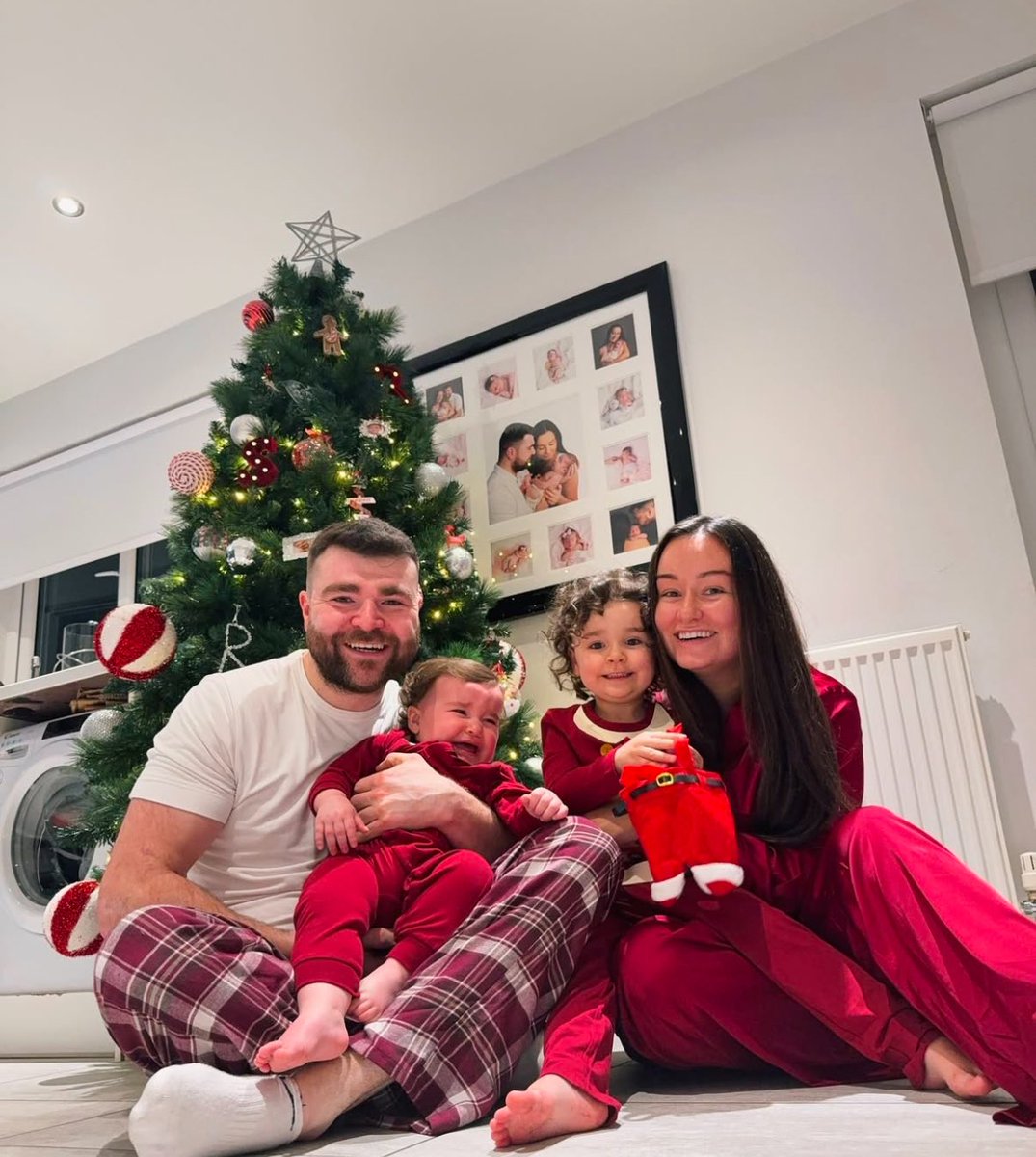 Merry Xmas from mine to yours 🎄❤️