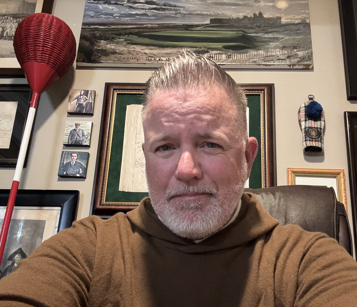 In the running for my favorite cashmere golf hoodie is <a href="/AsherGolf/">ASHER GOLF</a>. Great selection of colors, fits great, not too heavy and not too light. 

Huge fan of <a href="/RalphLauren/">Ralph Lauren</a> RLX Cashmere and somehow I missed the fact they made a pink one (one of my favorite colors). 

Merry Christmas!