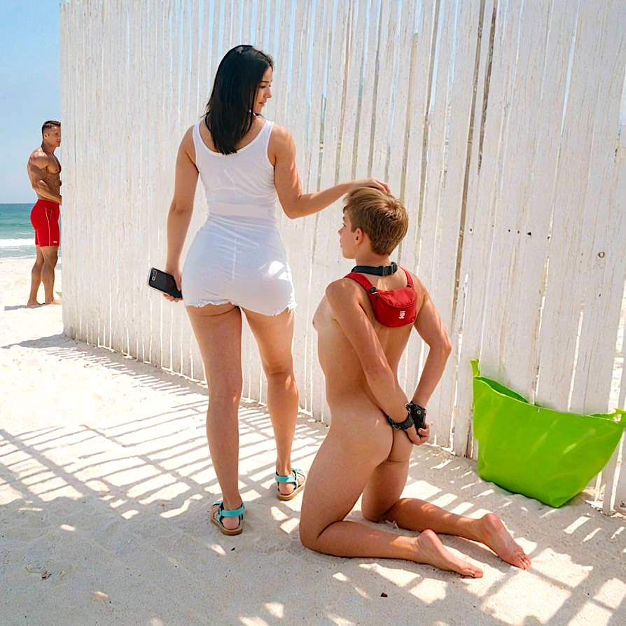 iObeyWomen's tweet photo. Beach bitch. https://t.co/crdpRGsvN1