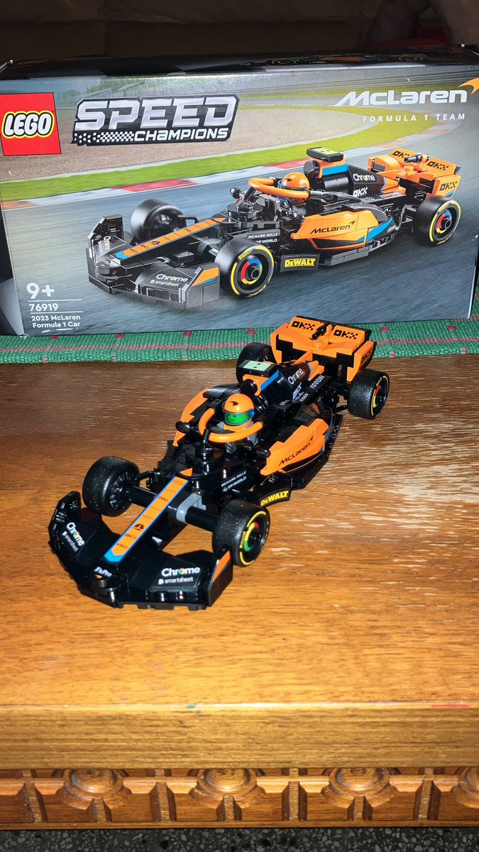 What a great Christmas gift <a href="/McLarenF1/">McLaren Mastercard Formula 1 Team</a> <a href="/LandoNorris/">Lando Norris</a> <a href="/OscarPiastri/">Oscar Piastri</a>