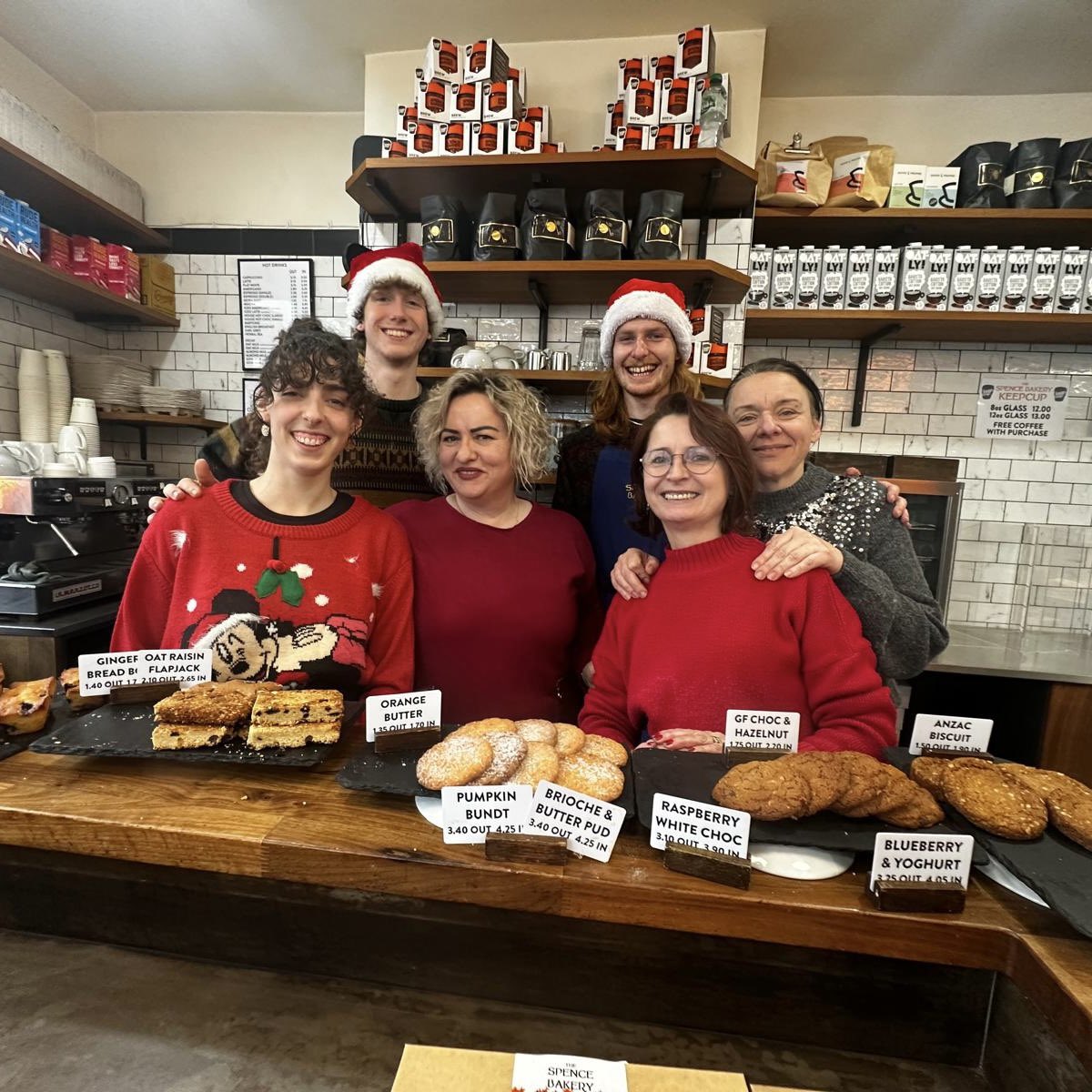 🎁 AND THAT’S A WRAP!🎁

Thank you, from all of us, to all of you ❤️

Whether you’re celebrating, or you’re not, we hope you are happy and safe this festive season, and please know that you are loved by us #teamspence