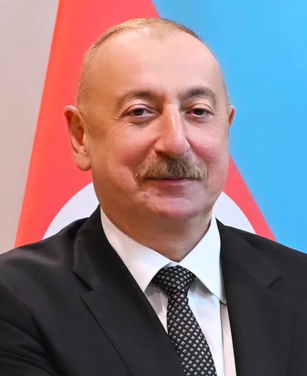 Bu gün Azərbaycan Respublikasının Prezidenti İlham Heydər oğlu Əliyevin doğum günüdür! 
Cənab Prezident,
Sizə möhkəm cansağlığı, uzun ömür, ailə xoşbəxtliyi və dövlətimiz naminə gördüyünüz böyük işlərdə davamlı uğurlar arzu edirik!

Azərbaycan Sizinlə fəxr edir! 🇦🇿