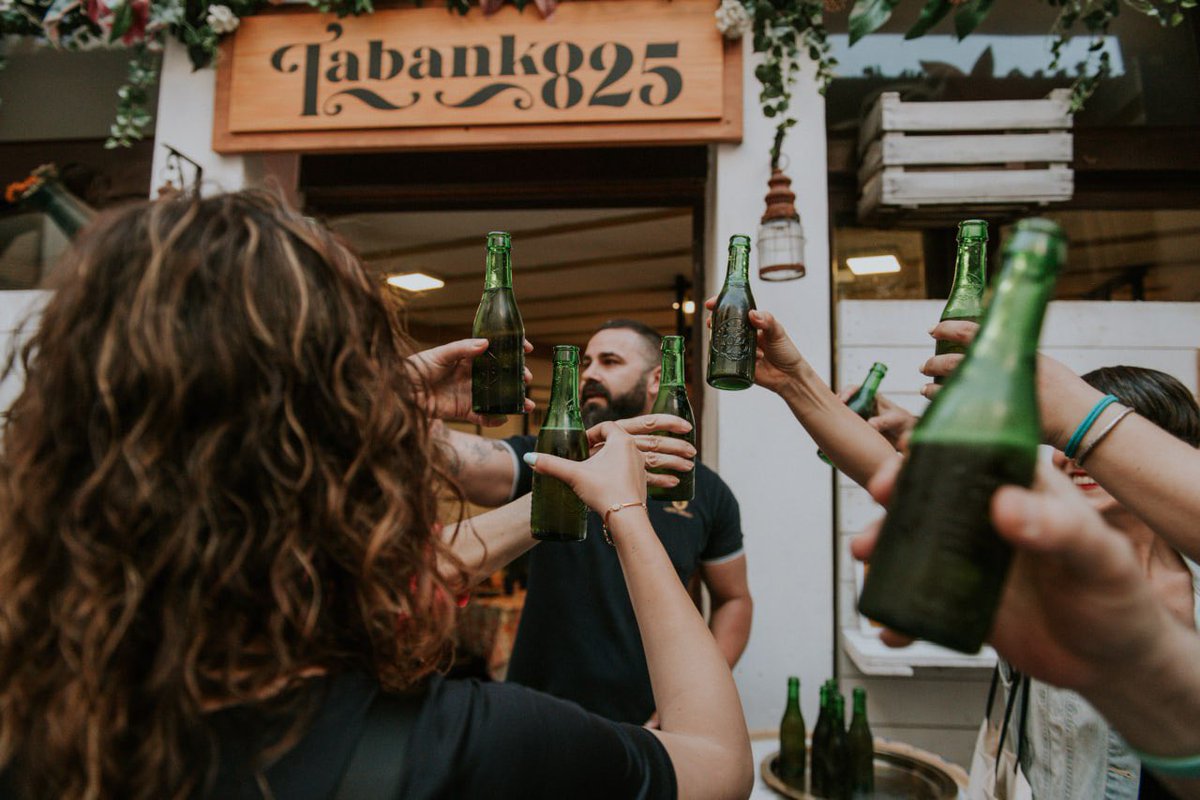 Hoy es Noche Buena, noche de buenos momentos.

Llevamos 7 temporadas dando visibilidad al arte y la gastronomía murciana y nunca nos cansamos. 

Gracias a todos los que seguís acompañándonos todos estos años, sin vosotros no sería posible. 

¡Viva Murcia!